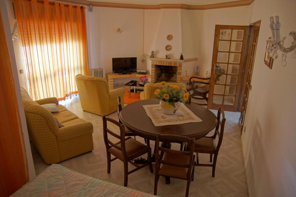Apartamentos E Quartos Atalaia Sagres Szoba fotó