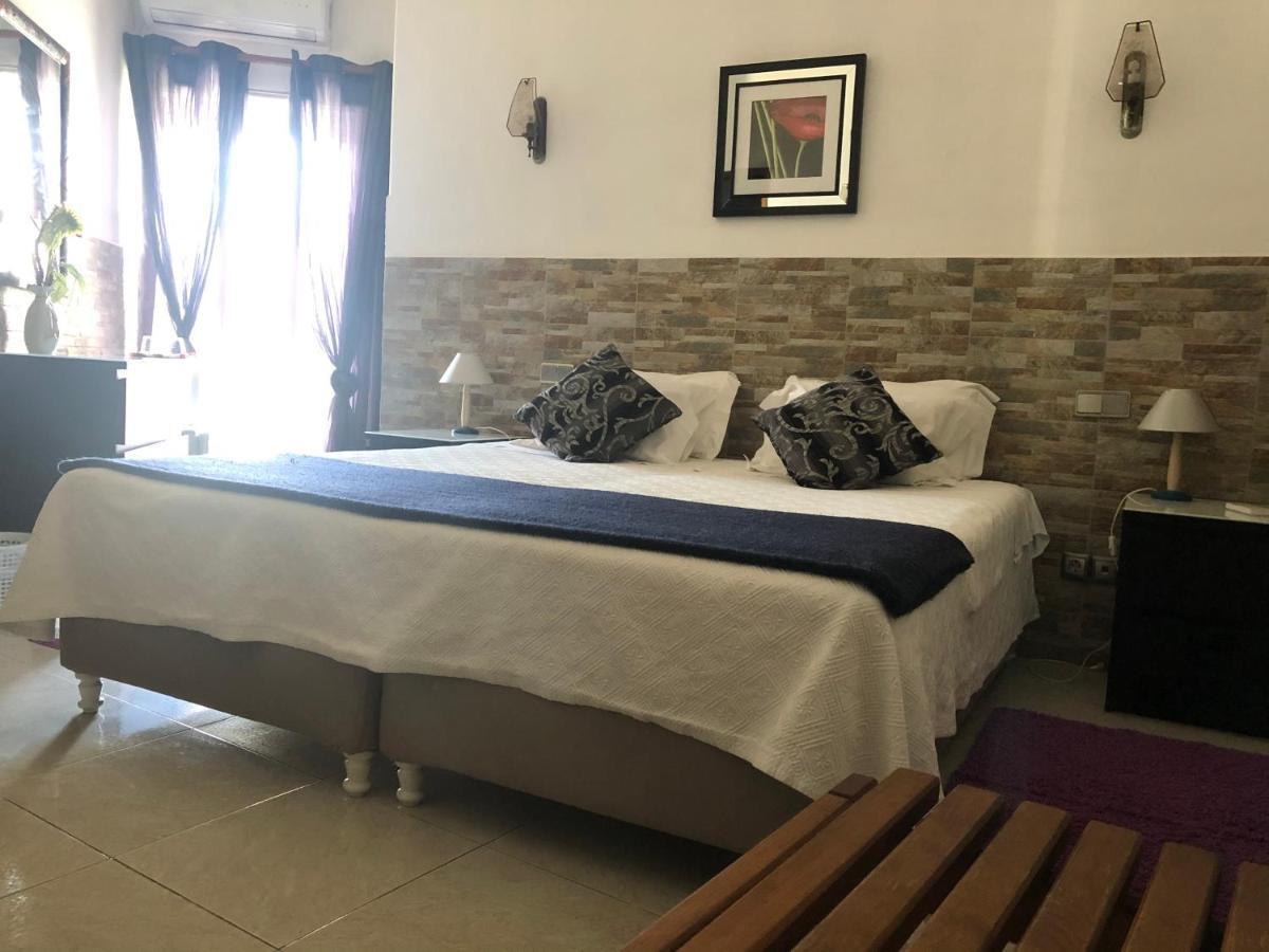 Apartamentos E Quartos Atalaia Sagres Kültér fotó